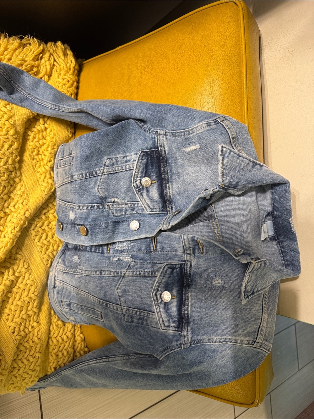 H&M Blue Cropped Distressed Denim Jacket - Picture 4 of 4
